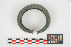 Foto von Bronzemelonenarmreif (NHMW-PRAE-026420)